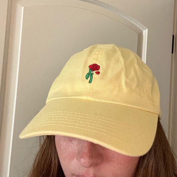 Baseball hat - Picture 1 of 3